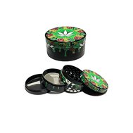 Kovová čtyřpatrová drtička tabáku a bylinek, SUPER COLOR Cannabis